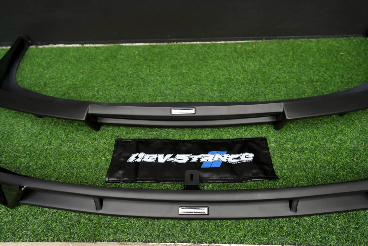 สปอยเลอร์ REV-STANCE ที่ Perfection 7 Garage